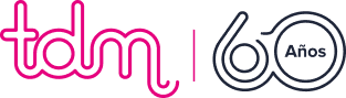 Logotipo con "tdm" en rosa y "60 Años" en negro a la derecha.